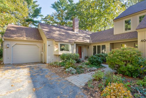 41-41 Wildwood Dr, Cape Elizabeth, ME, 04107-1160 | Card Image