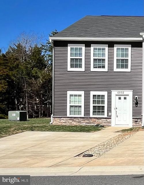 12102 Bowling Farm Ct, FREDERICKSBURG, VA, 22407-7217 | Card Image