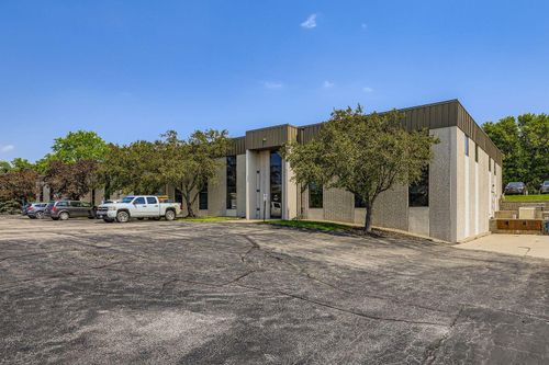 279 N Medina St, Loretto, MN, 55357-4535 | Card Image