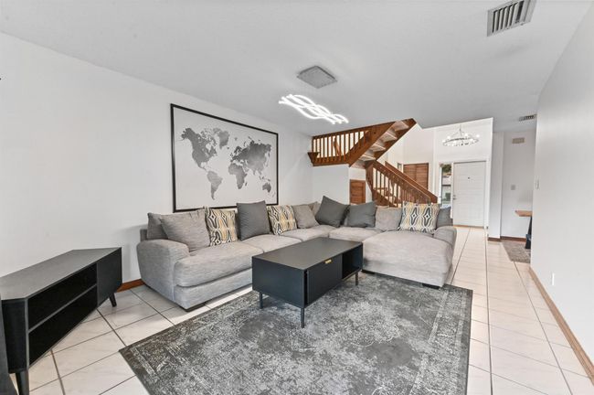 4709 Nw 30 Th St, Condo with 3 bedrooms, 3 bathrooms and null parking in Coconut Creek FL | Image 6
