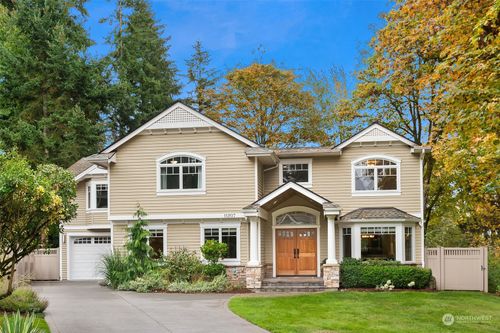 11207 Ne 103rd Place, Kirkland, WA, 98033 | Card Image