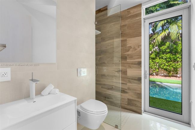 10620 Sw 74 Th Ave, House other with 6 bedrooms, 5 bathrooms and null parking in Pinecrest FL | Image 17