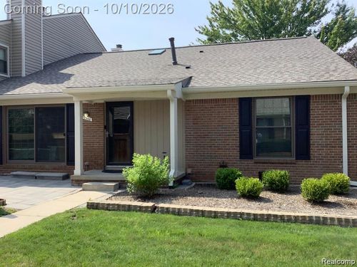 39966 Crosswinds, Novi, MI, 48375-5005 | Card Image