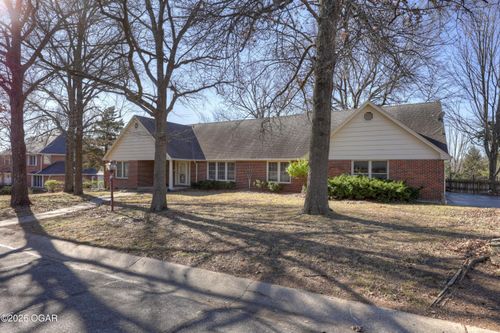 1324 Fairmont Dr, Joplin, MO, 64801-1042 | Card Image