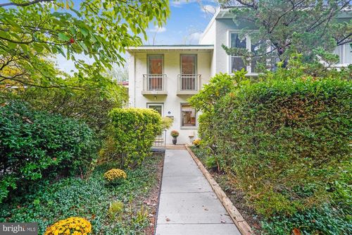 11450 Orchard Ln, RESTON, VA, 20190-4435 | Card Image
