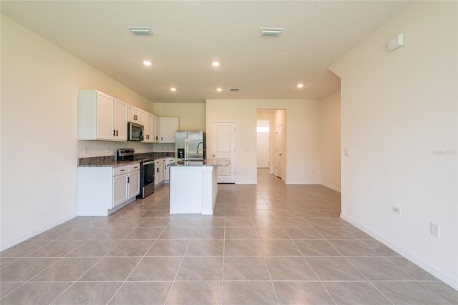 33063 Tulip Petal Ln, Townhouse with 3 bedrooms, 3 bathrooms and null parking in WESLEY CHAPEL FL | Image 28
