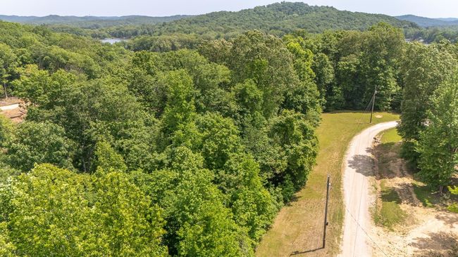 0 Beech Creek Loop, Home with 0 bedrooms, 0 bathrooms and null parking in Clifton TN | Image 9