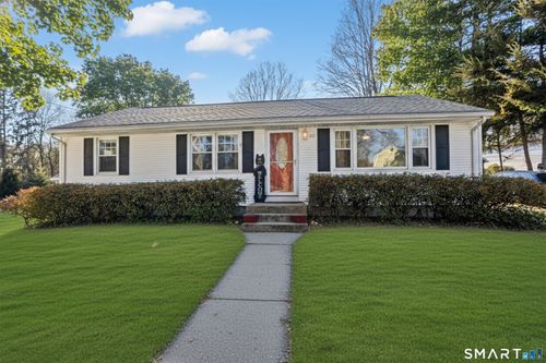 117 Sibley Ave, West Springfield, MA, 01089-2140 | Card Image