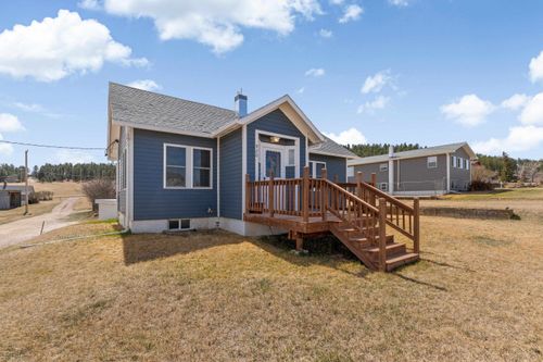 920 Gordon St, Custer, SD, 57730-2134 | Card Image