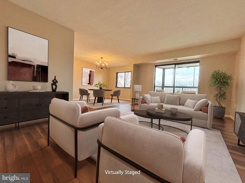 2-702-15107 Interlachen Dr, SILVER SPRING, MD, 20906-5625 | Card Image