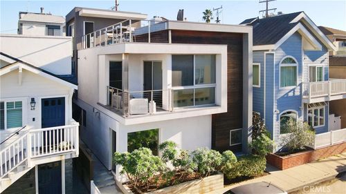 44 61st Pl, Long Beach, CA, 90803-5607 | Card Image