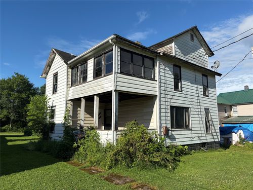 58 Atlantic St, Union City, PA, 16438-1459 | Card Image