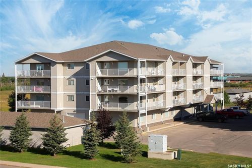 403-2781 Woodbridge Dr, Prince Albert, SK, S6V3Z9 | Card Image