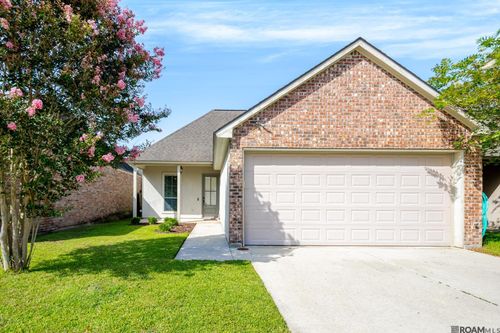 7975 Seville Ct, Baton Rouge, LA, 70820-6520 | Card Image