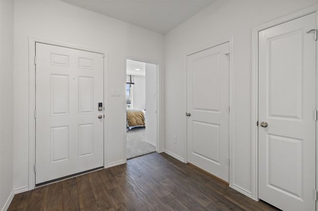 827 Arnold Loop, House other with 3 bedrooms, 2 bathrooms and 2 parking in Uhland TX | Image 26