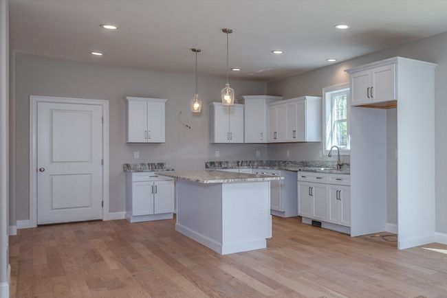 249 Standish Ln, House other with 4 bedrooms, 4 bathrooms and 10 parking in Hudson NH | Image 12