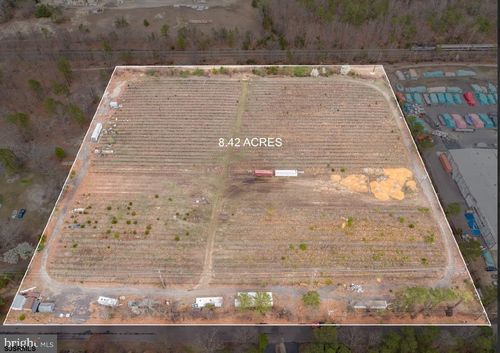 1021 Reading Ave, Hammonton, NJ, 08037-3372 | Card Image