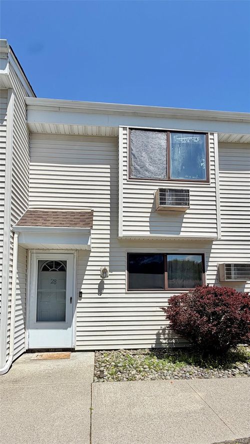 28-25 Pierces Road, Newburgh-Town, NY, 12550 | Card Image