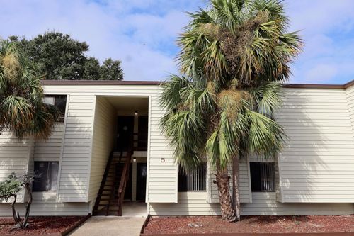 5a-308 Miracle Strip Pkwy Sw, Fort Walton Beach, FL, 32548-5217 | Card Image