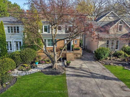 5 Gwendolen Ave, North York, ON, M2N1A1 | Card Image
