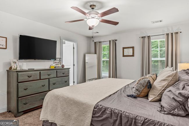 1081 Oak Hill Ln, House other with 3 bedrooms, 2 bathrooms and 2 parking in Madison GA | Image 34
