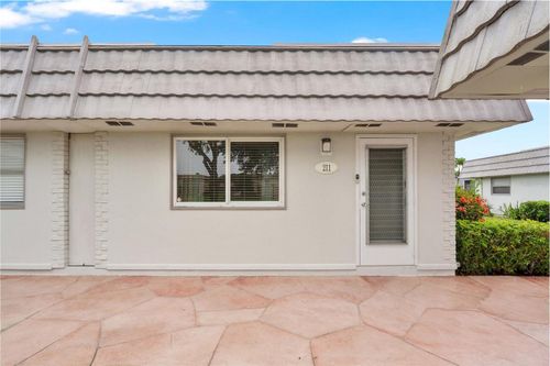 211 Valencia I, Delray Beach, FL, 33446-2065 | Card Image