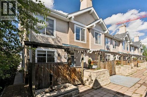 2001 34 Ave Sw, Calgary, AB, T2T2C4 | Card Image