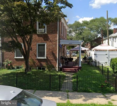 1679 Minnesota Rd, Camden, NJ, 08104-3136 | Card Image