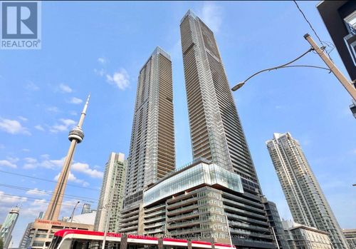 326-3 Concord Cityplace Way, Toronto, ON, M5V0X4 | Card Image