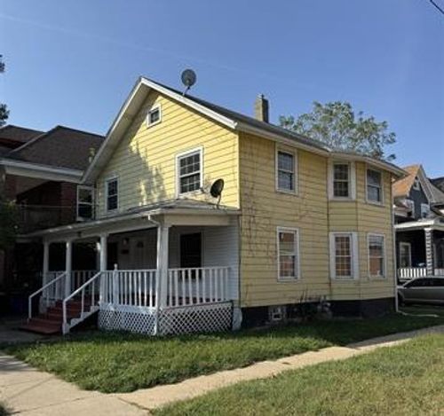 528 Horsman St, ROCKFORD, IL, 61101-6610 | Card Image