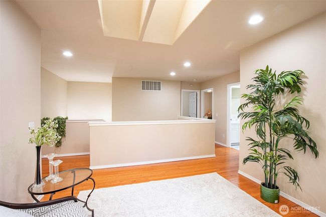 Loft Area with Hardwood Flooring. | Image 30
