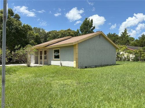 2208 Lighthouse Ln, LABELLE, FL, 33935 | Card Image