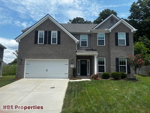 1106 Snowy Peak Ln, Knoxville, TN, 37922-2501 | Card Image
