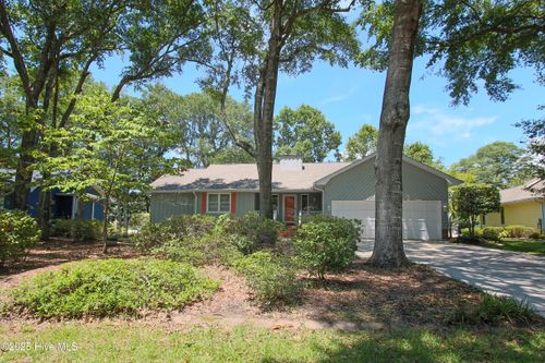 456 Egret Dr, Sunset Beach, NC, 28468-4414 | Card Image