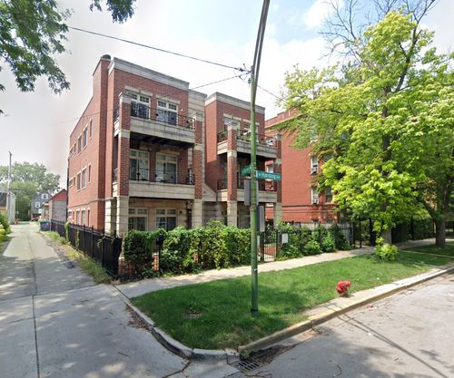 1s-4932 N Harding Ave, Chicago, IL, 60625-7530 | Card Image