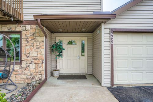 421-6634 162nd Ct, Rosemount, MN, 55068-1261 | Card Image