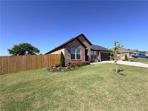 5003 E Sugarloaf St, Siloam Springs, AR, 72761-3280 | Card Image