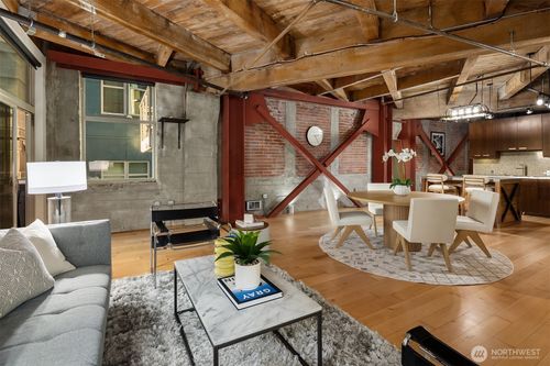 unit-205-1408 12th Ave, Seattle, WA, 98122-3959 | Card Image