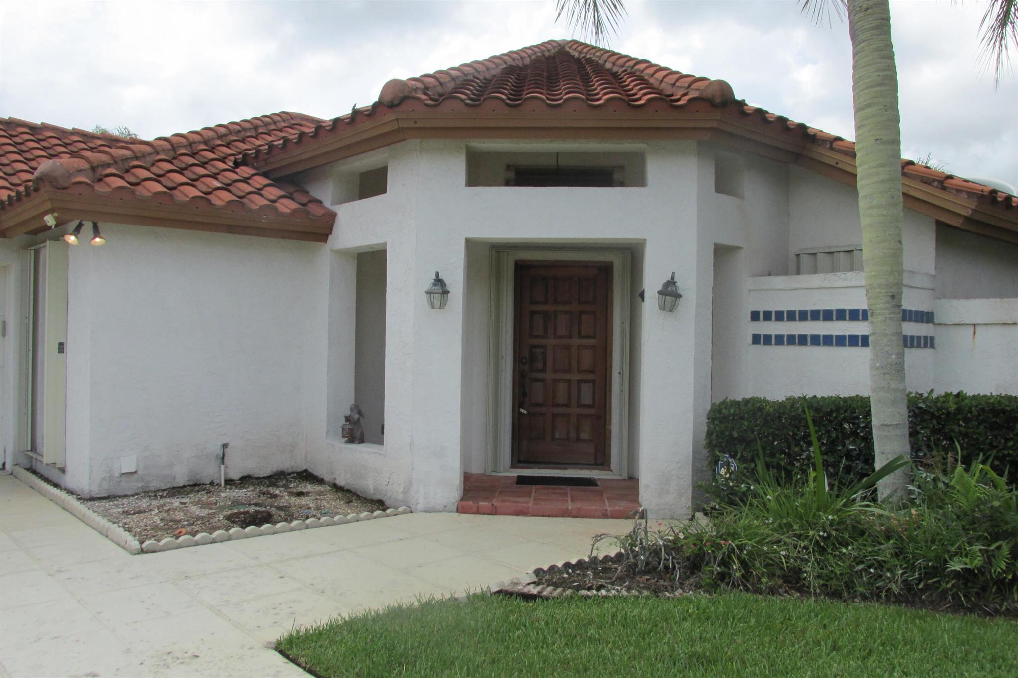 Mariposa Cir, Palm City, FL 34990