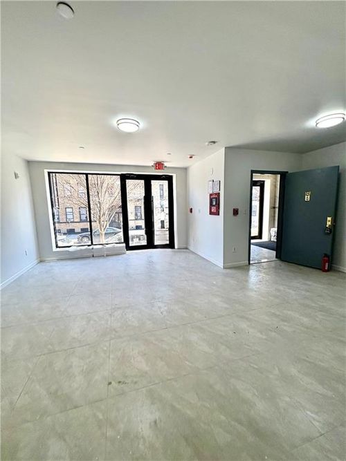 1046 E 15th St, Brooklyn, NY, 11230-4469 | Card Image