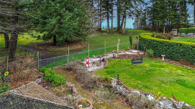 1625 Queequeg Trnabt, House other with 3 bedrooms, 3 bathrooms and 4 parking in Gabriola Island BC | Image 36