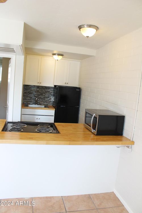 apt-8-604 S Roosevelt Street, Tempe, AZ, 85281 | Card Image