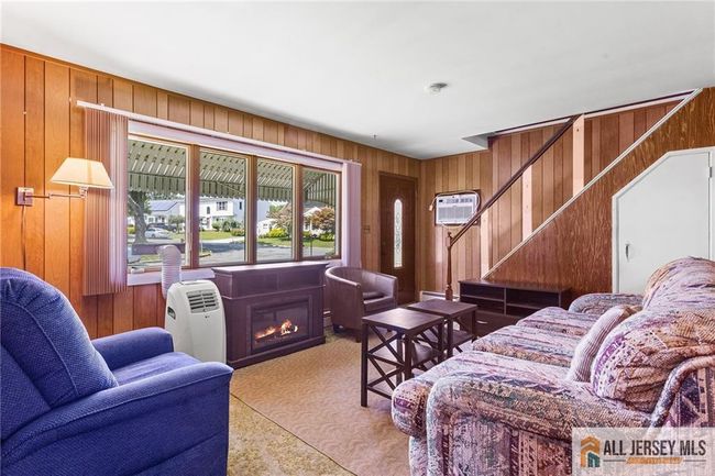 2 Buttonwood Dr, House other with 3 bedrooms, 1 bathrooms and null parking in Parlin NJ | Image 10