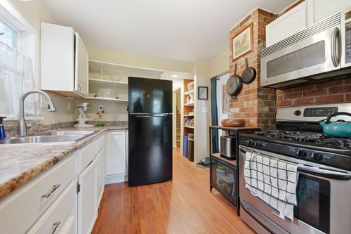 5340 Emerson Ave N, Brooklyn Center, MN, 55430-3130 | Card Image