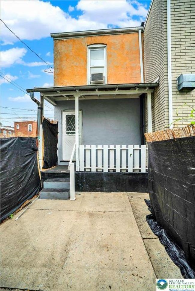 920 N Mohr St, Townhouse with 3 bedrooms, 1 bathrooms and null parking in Allentown PA | Image 22
