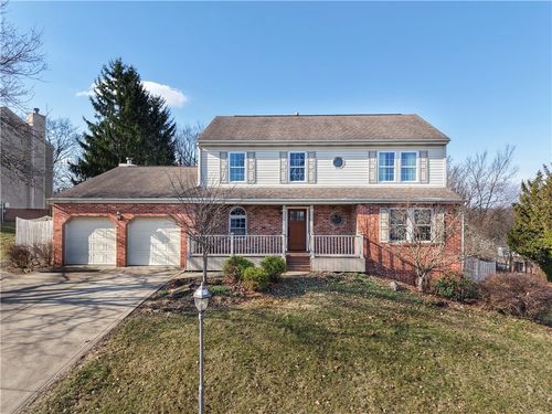 209 Farmcrest Dr, Oakdale, PA, 15071-9333 | Card Image