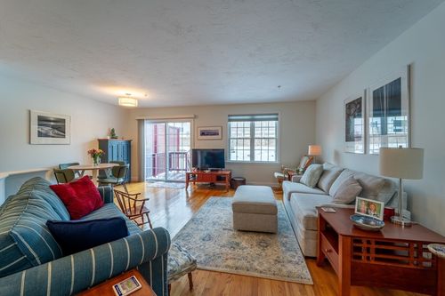 17-17 Village Way, Rutland, MA, 01543-1551 | Card Image