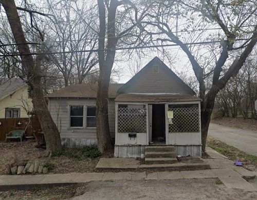 519 S 5th St, Bonham, TX, 75418-4720 | Card Image