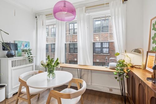 apt-2w-2311 N Commonwealth Ave, CHICAGO, IL, 60614-3436 | Card Image