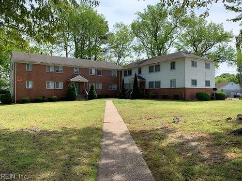 3-16 Pollux Cir E, Portsmouth, VA, 23701-2052 | Card Image